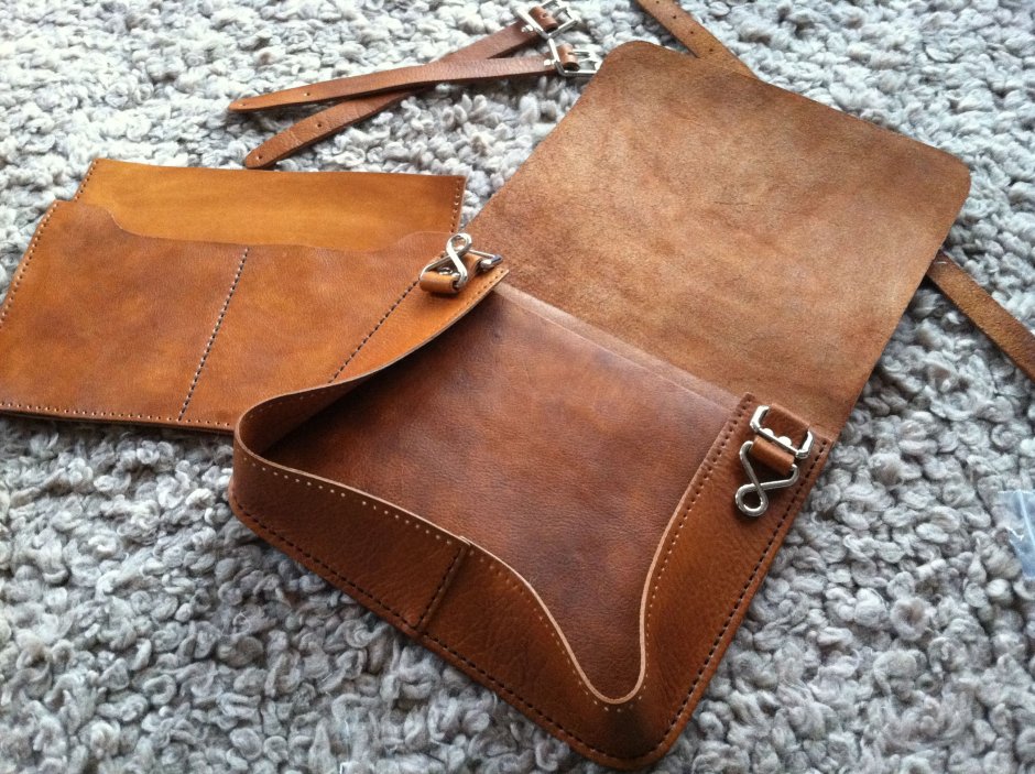DIY Faux Leather Bucket Bag | Pretty Prudent