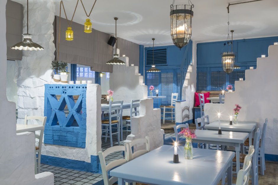 Santorini cafe