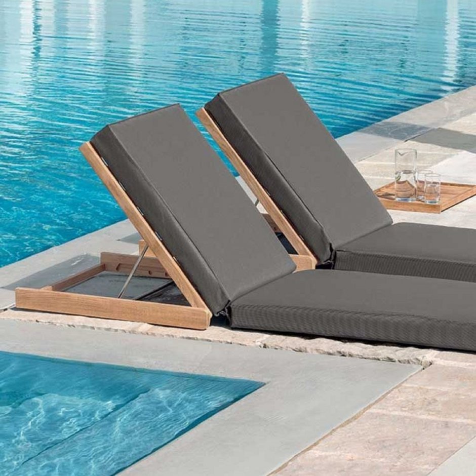 Chaise lounge pool
