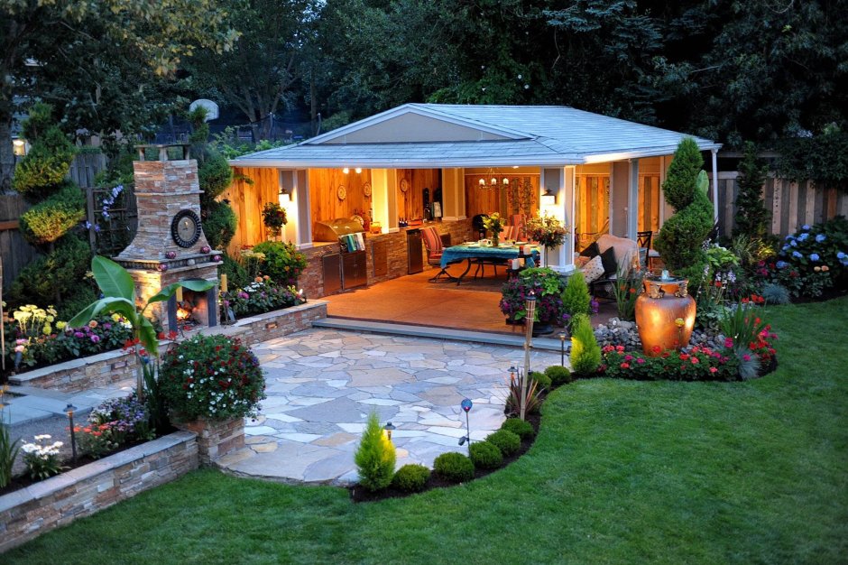 Luxury garden house