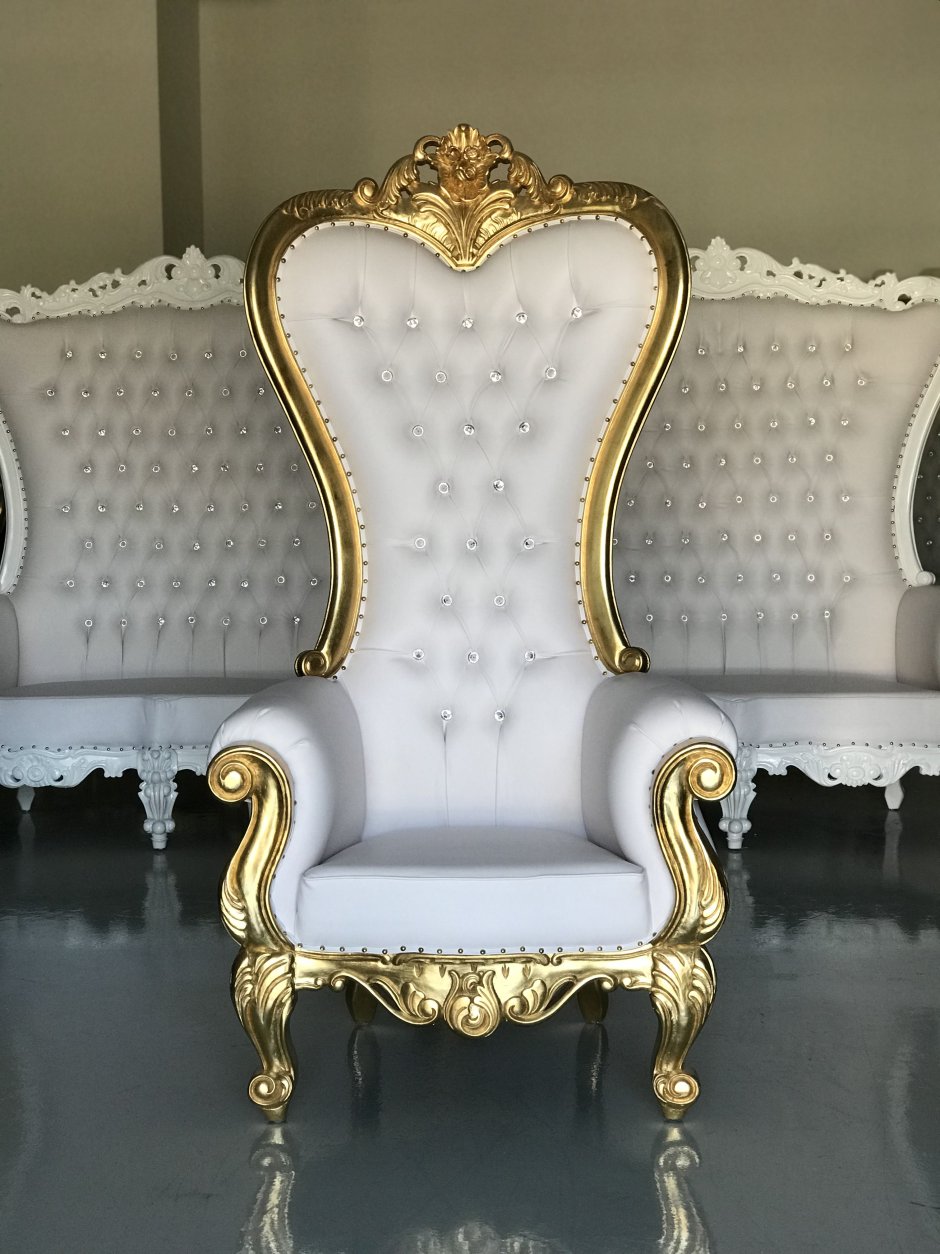 Royal throne