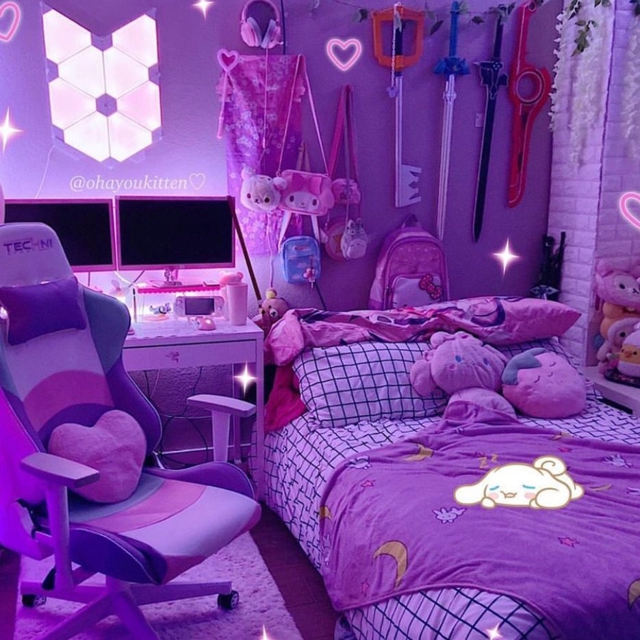 Purple gamer room