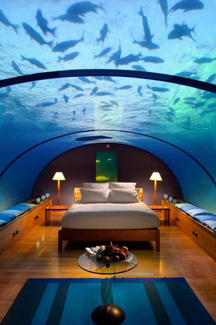 Underwater room in dubai