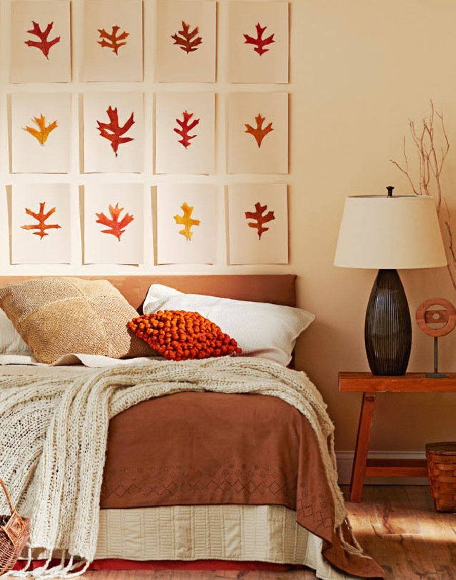Cozy autumn room decor