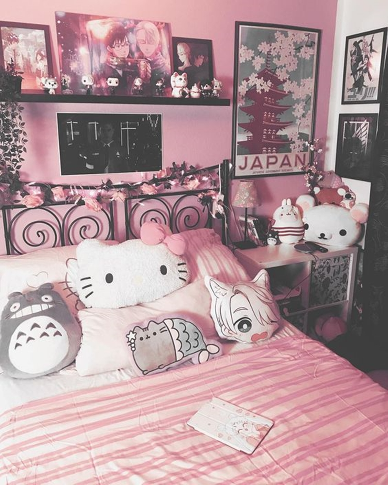 Anime Bedroom Ideas in 2020 ( 20+ Suprisingly Ideas & Decorations) | Otaku  room, Cute room ideas, Nerd room