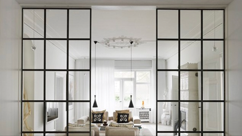Kitchen living room glass divider