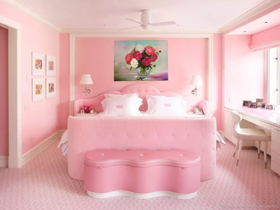 Baby pink color room