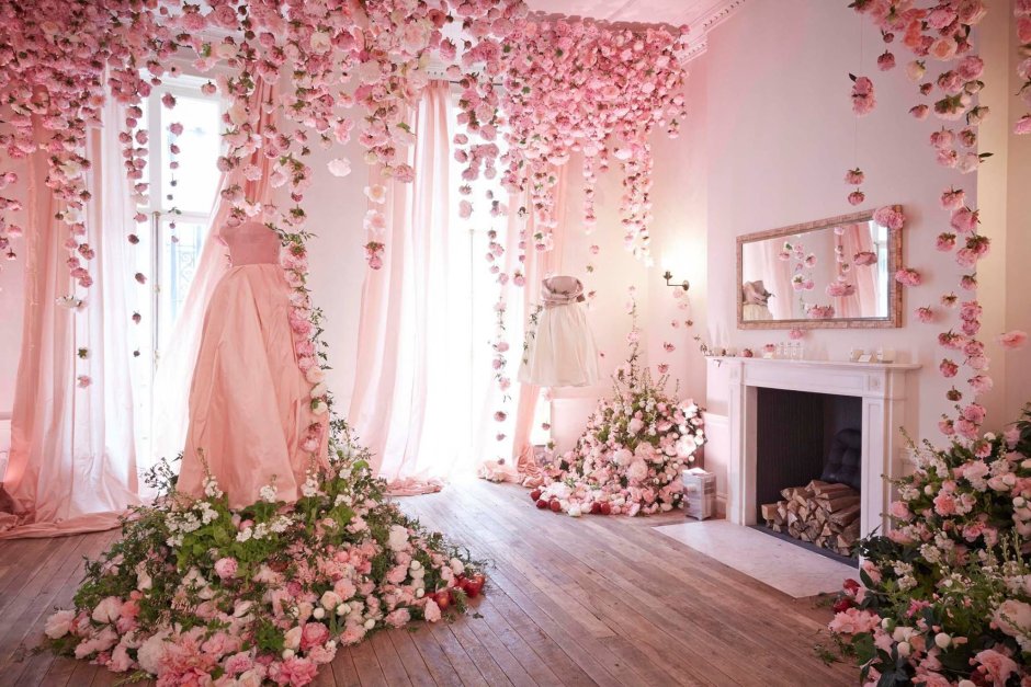 Pink room theme