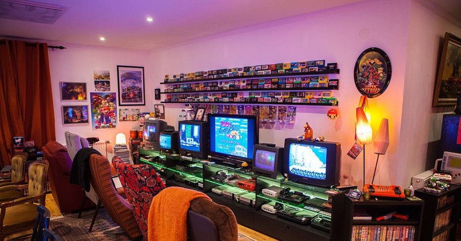 Teenager gaming room