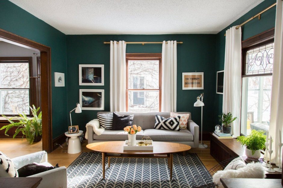 Emerald green paint living room