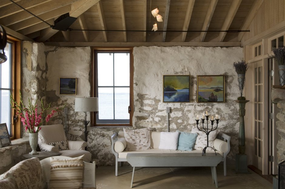 Rustic cottage living room