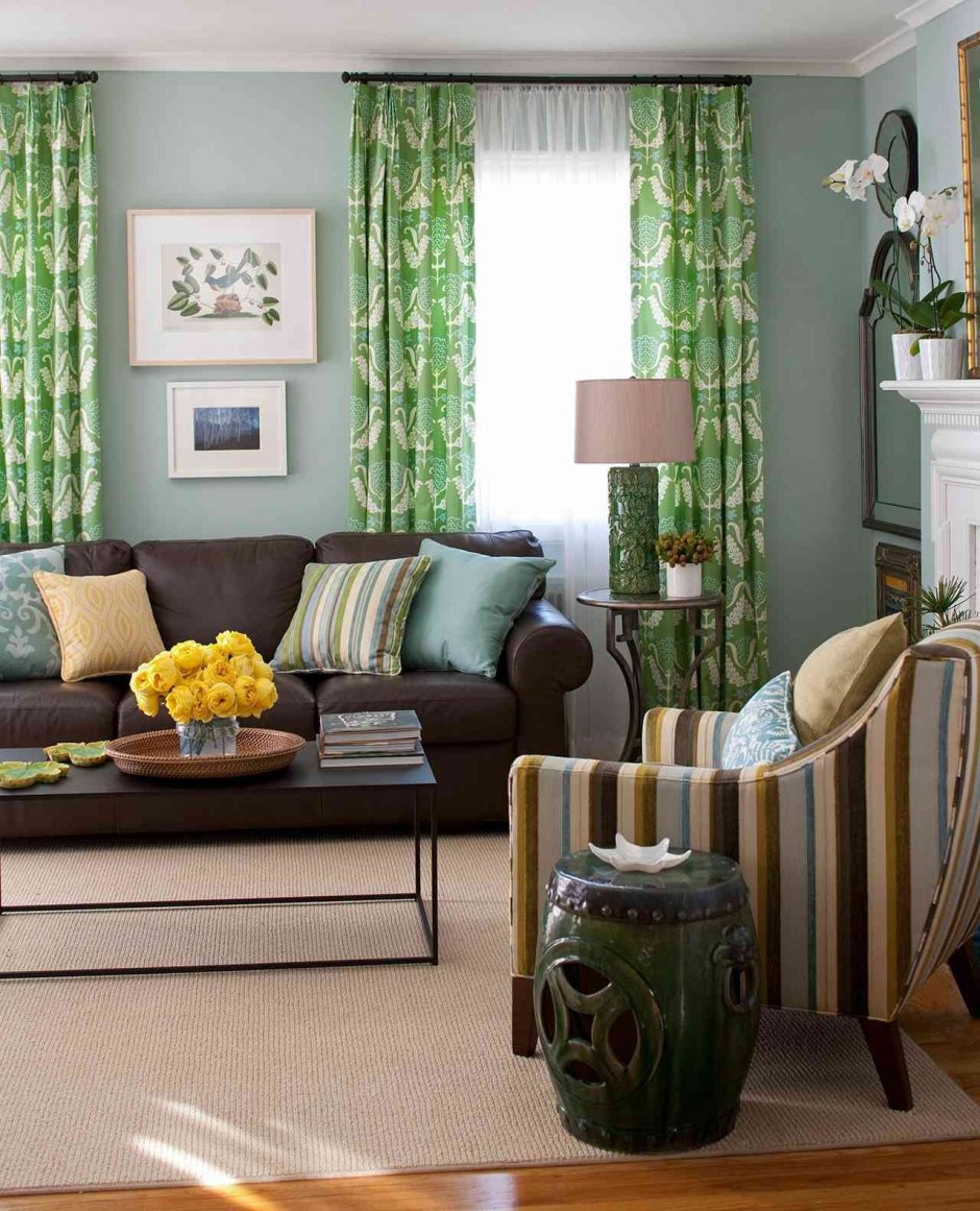 Curtains for living room with green walls