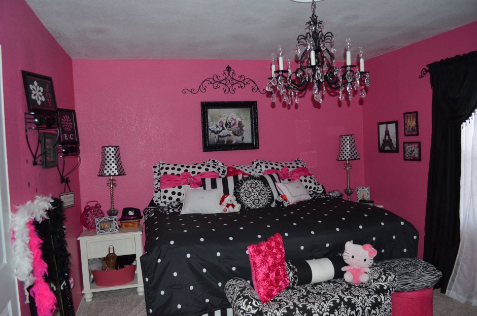 Hot pink room decor