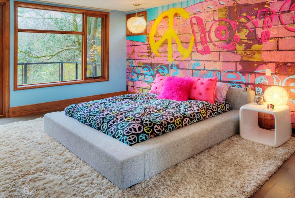 Hippie style room decor