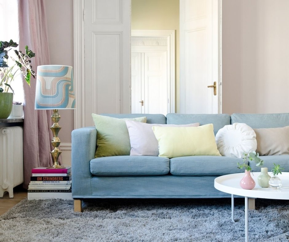 Pastel green colour room