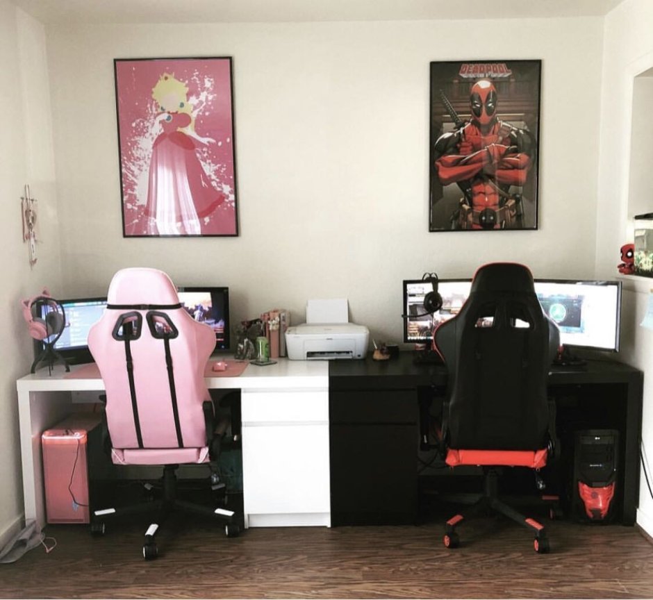Girl gamer room decor