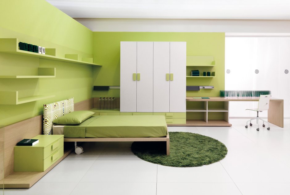 Green study room colour