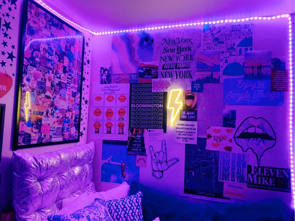 Purple gamer girl room