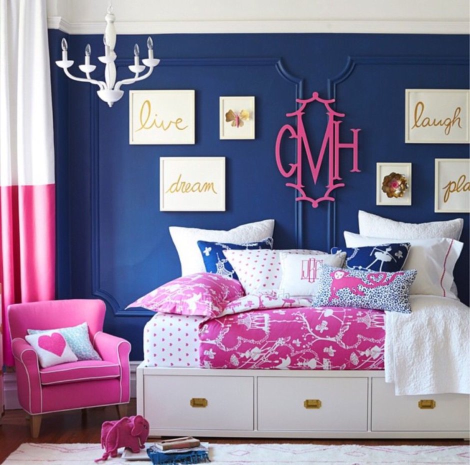 Pink and blue living room decor