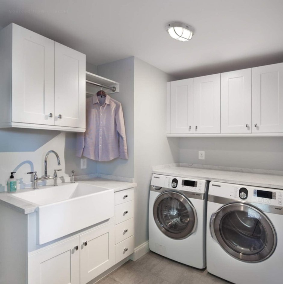 Laundry drying room