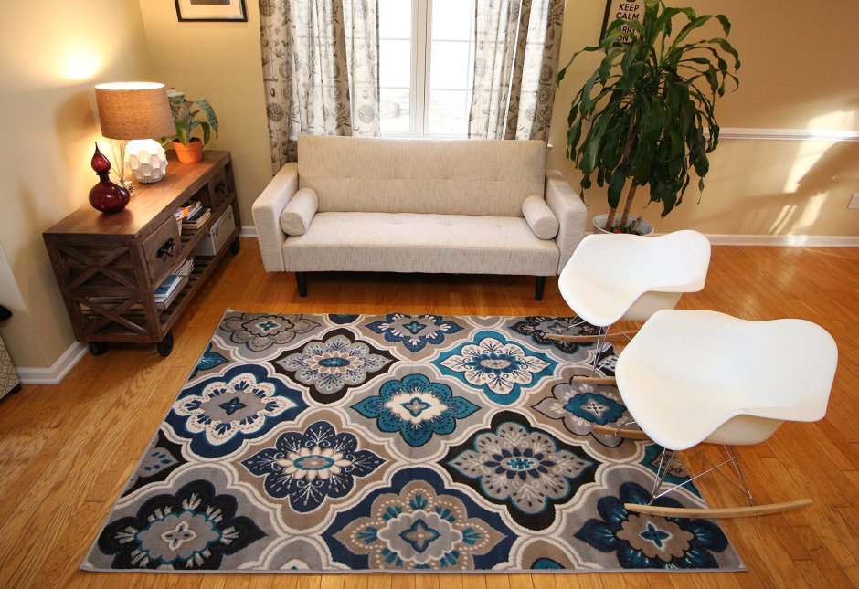 Modern beige carpet living room