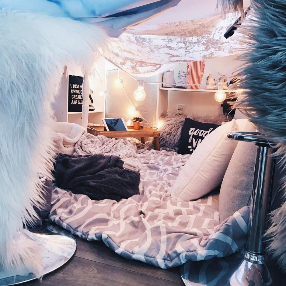 Cute cozy room