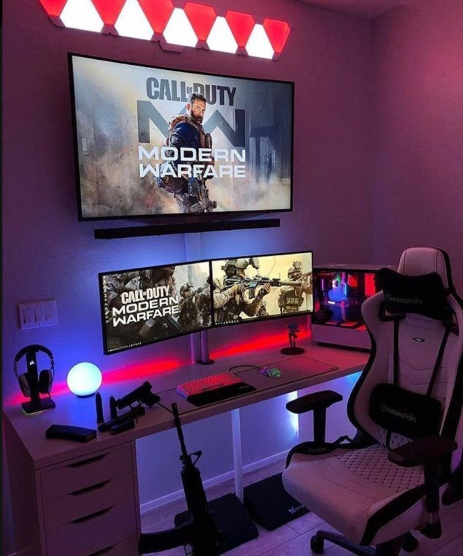 Chambre gaming : 20 idées pour une ambiance geek  Video game room design,  Room setup, Computer gaming room