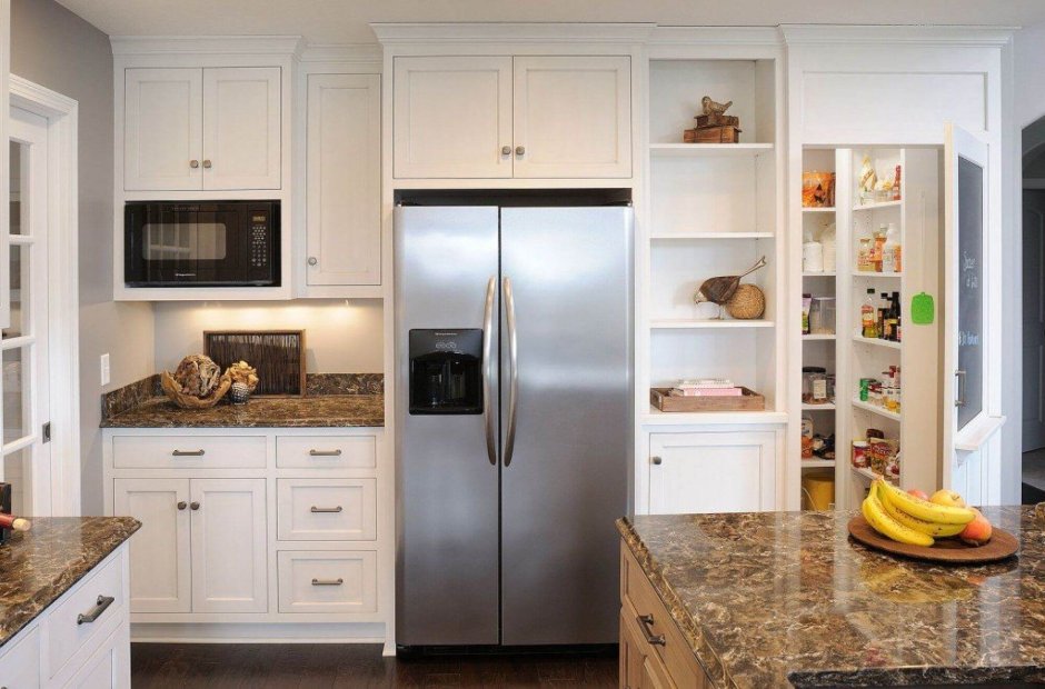 Small kitchen with fridge