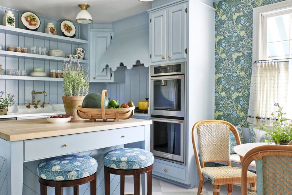 Light blue walls kitchen