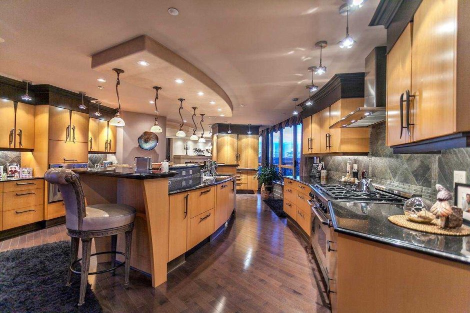 Luxury big kitchen