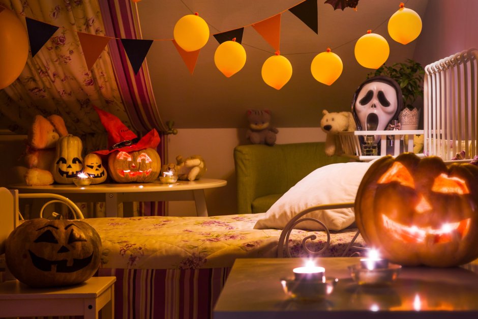 Halloween themed room